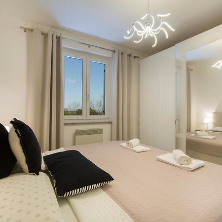 Apartment Marica プーラ エクステリア 写真