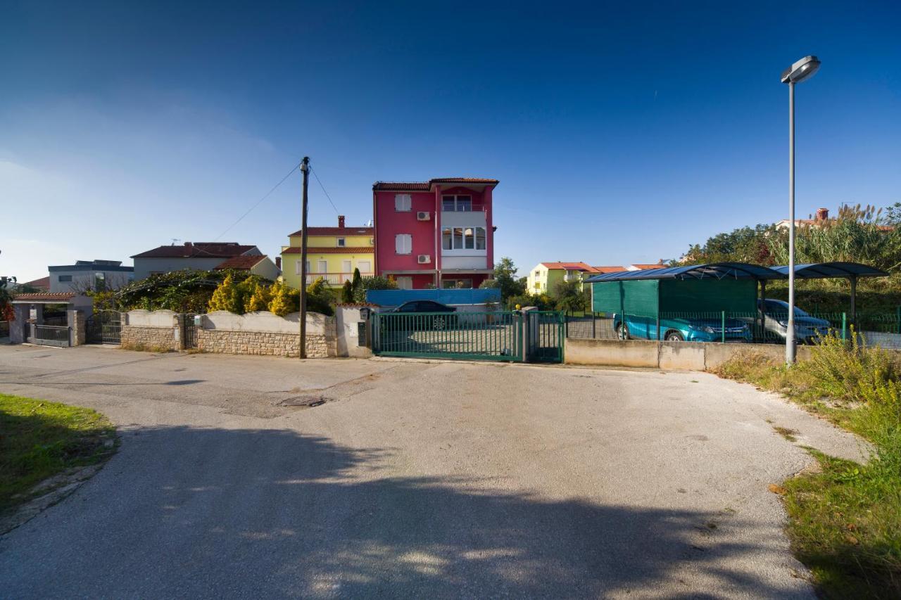 Apartment Marica プーラ エクステリア 写真