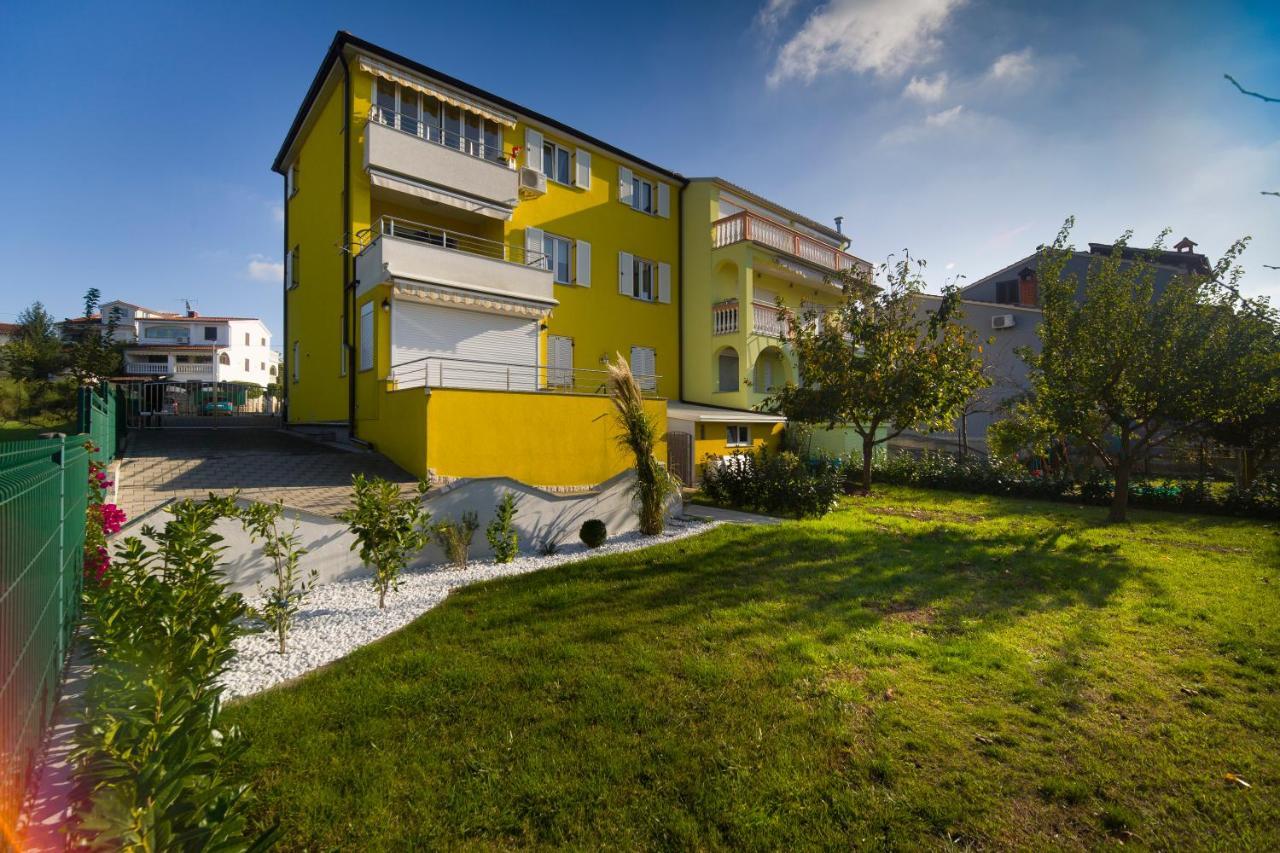 Apartment Marica プーラ エクステリア 写真